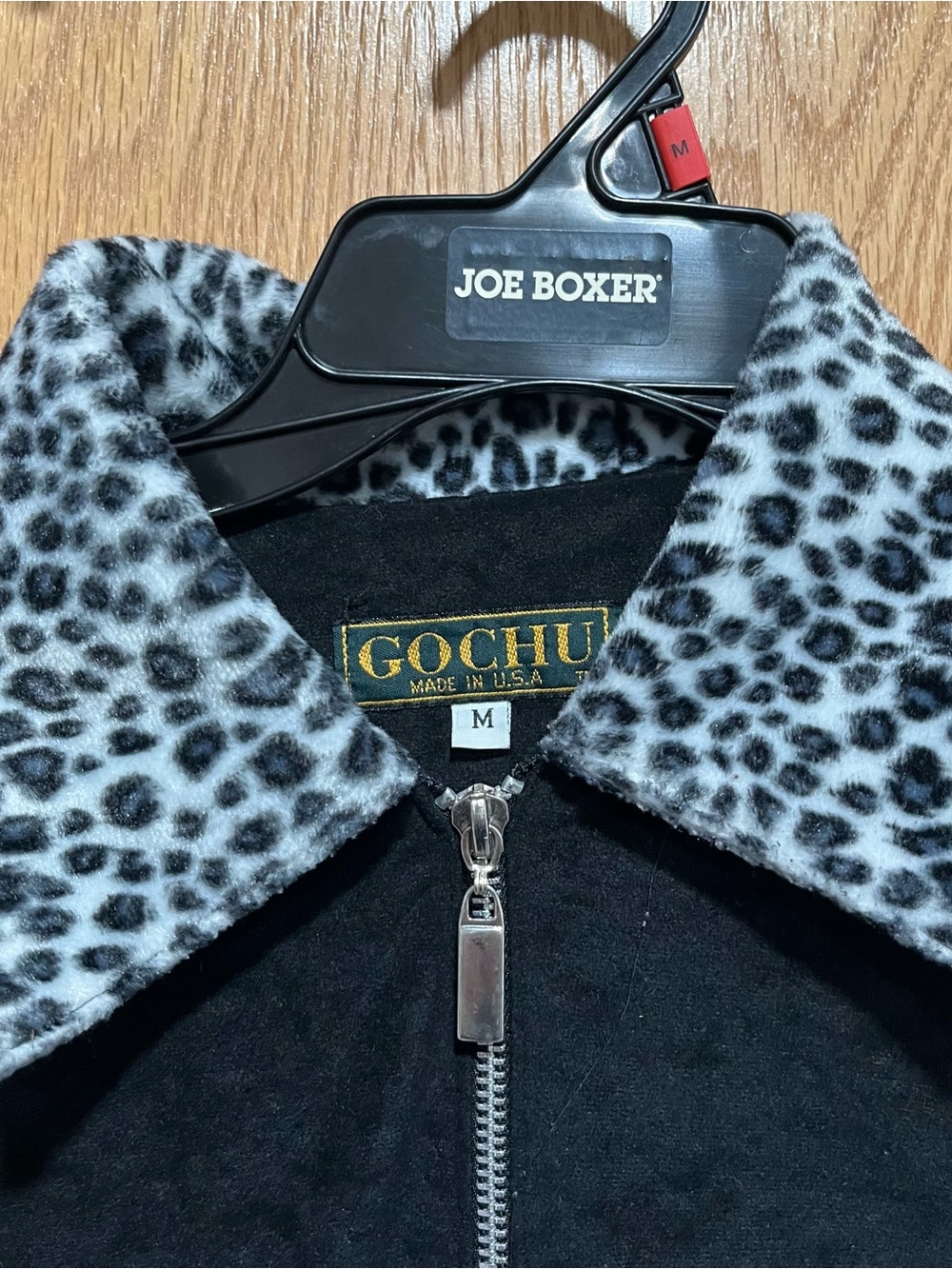 Black Jacket with Leopard-Print Collar - Picture 3 of 5